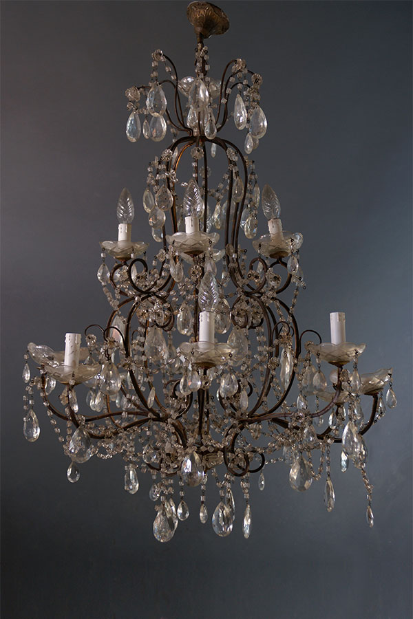 Vieux lustres Collection de vieilles lampes Commerce Pologne