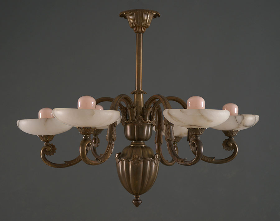Vieux lustres Collection de vieilles lampes Commerce Pologne