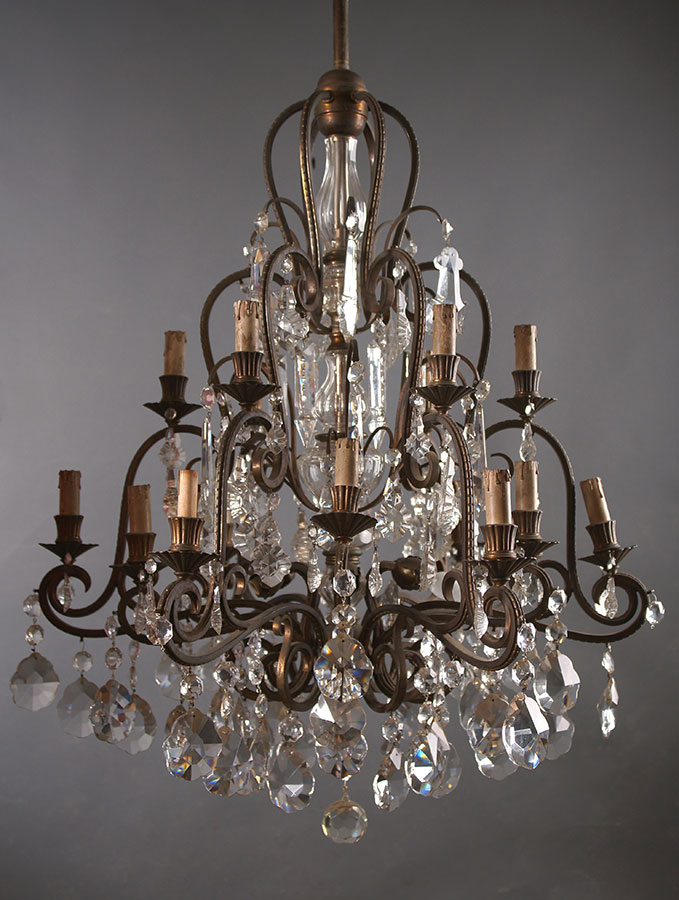 Vieux lustres Collection de vieilles lampes Commerce Pologne