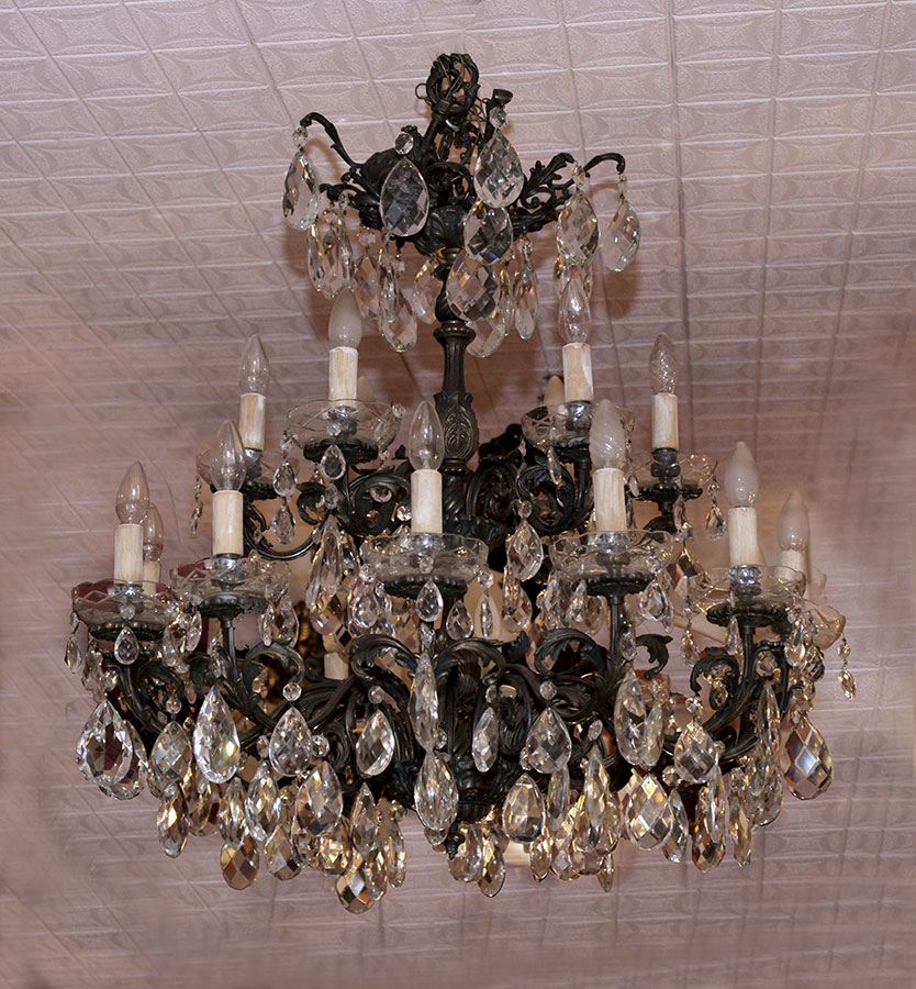 Vieux lustres Collection de vieilles lampes Commerce Pologne